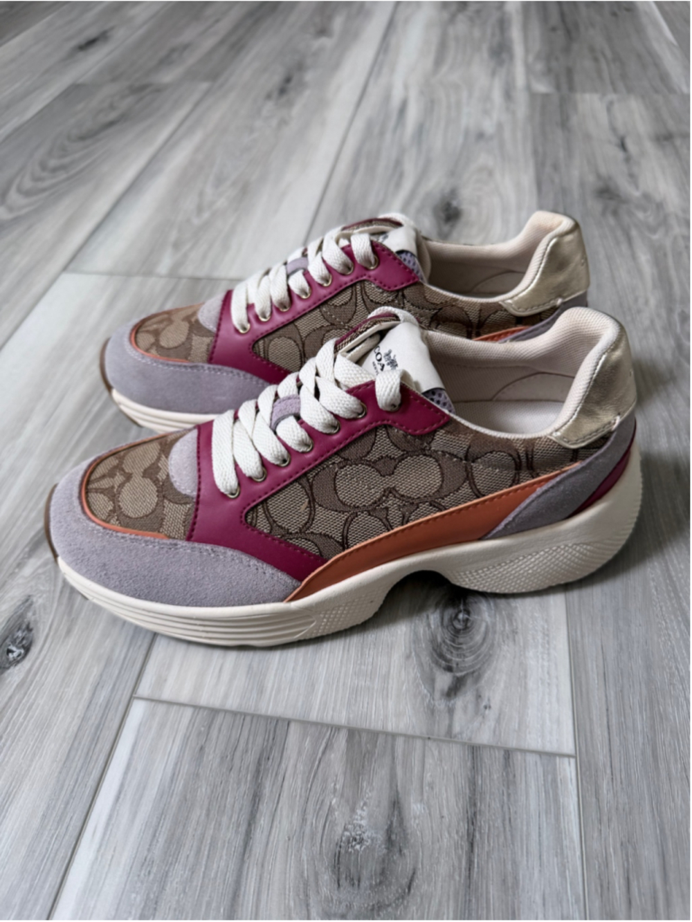 Coach C000 Women’s 7.5 Signature Canvas Suede Multicolor Platform Sneakers